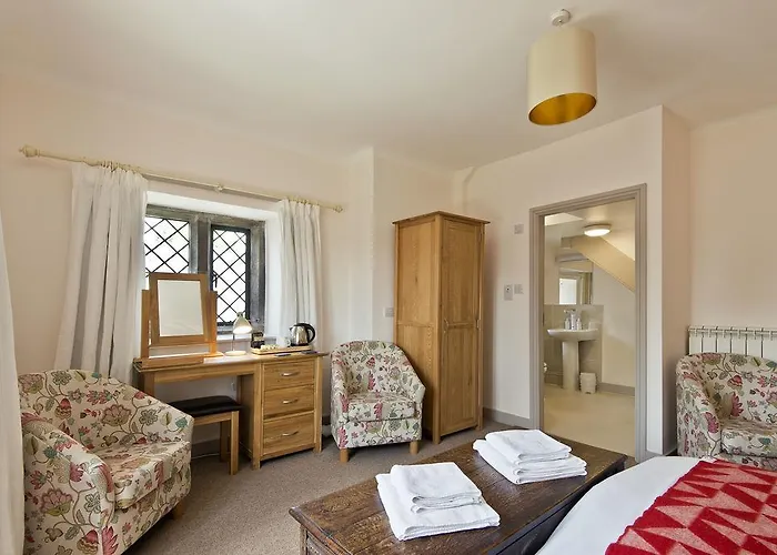 Swarthmoor Hall Country house *